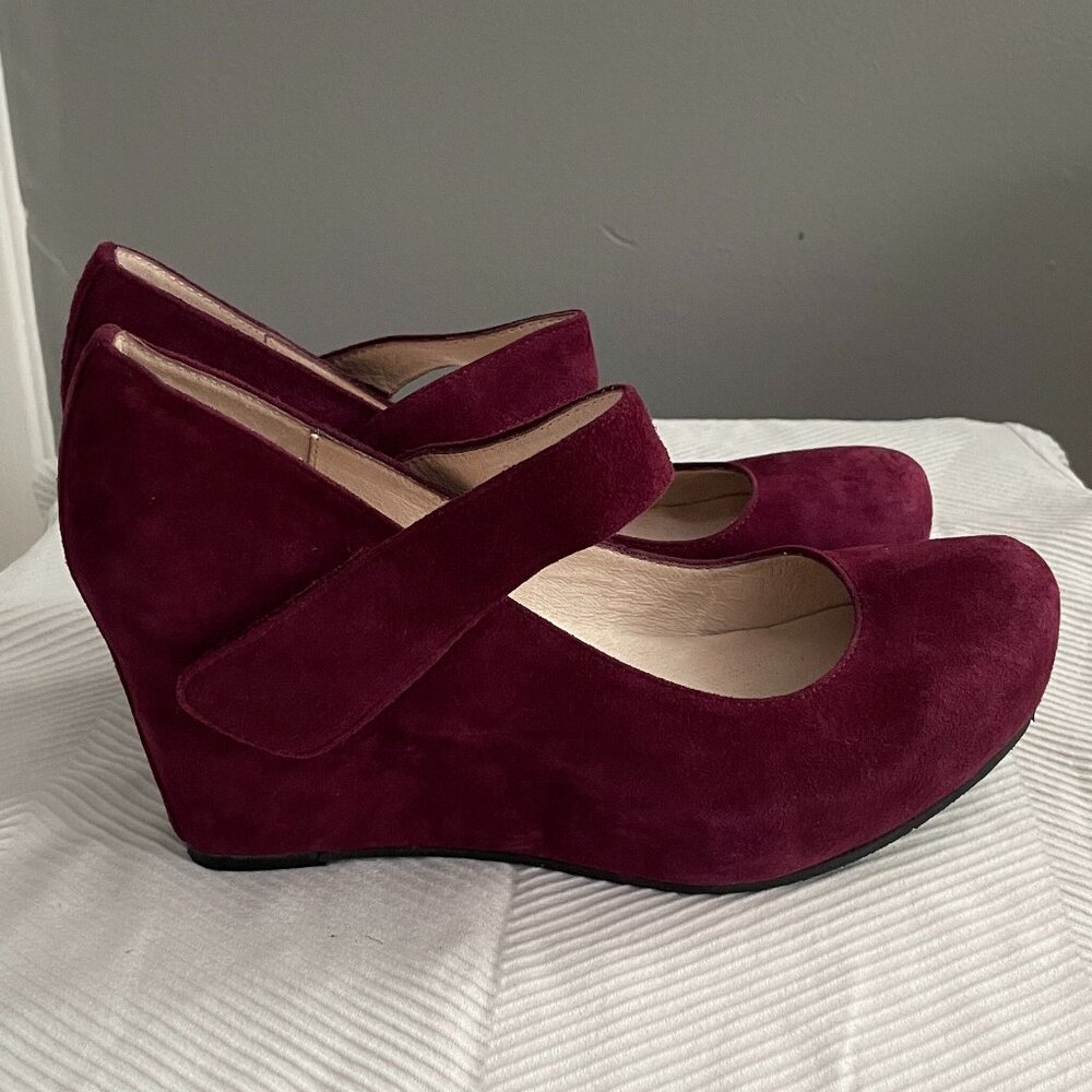 Sacha London Burgundy Suede Wedge Platform Shoes - Size 6.5